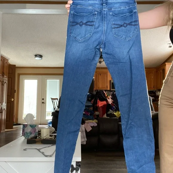 Jeans - Picture 2 of 3